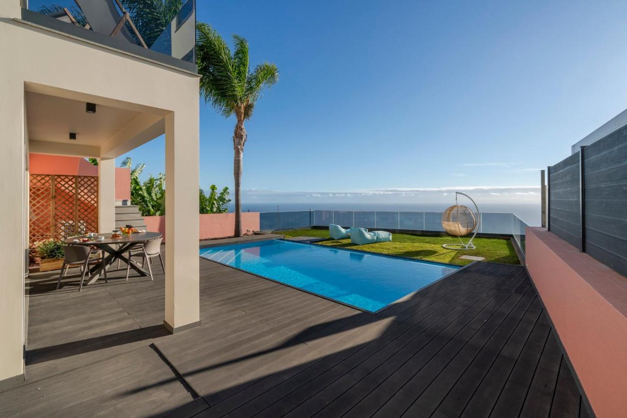 Villa Candelaria By An Island Apart ريبيرا برافا المظهر الخارجي الصورة